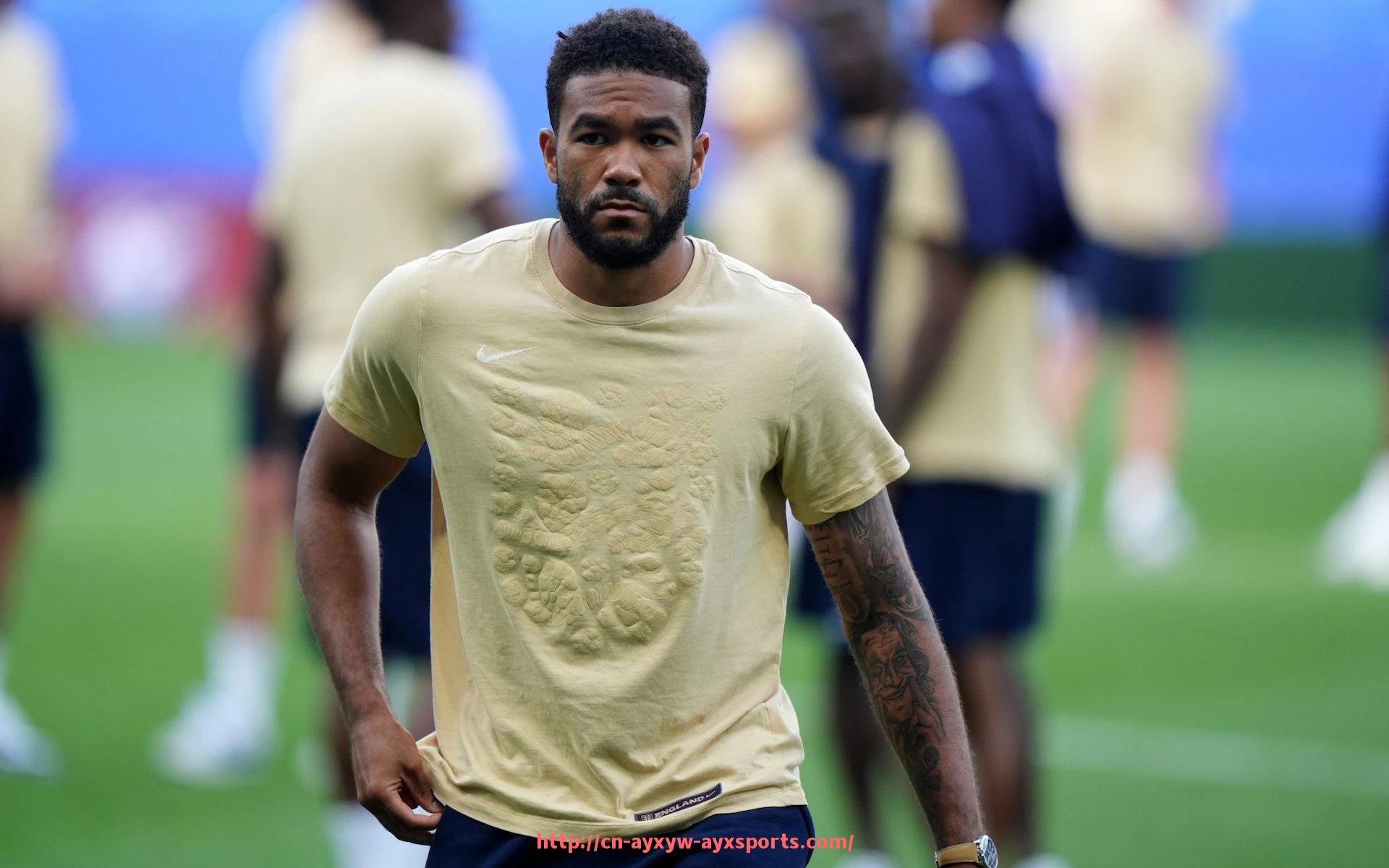 爱游戏体育-英超球队3D立体队徽展示及设计风格分类